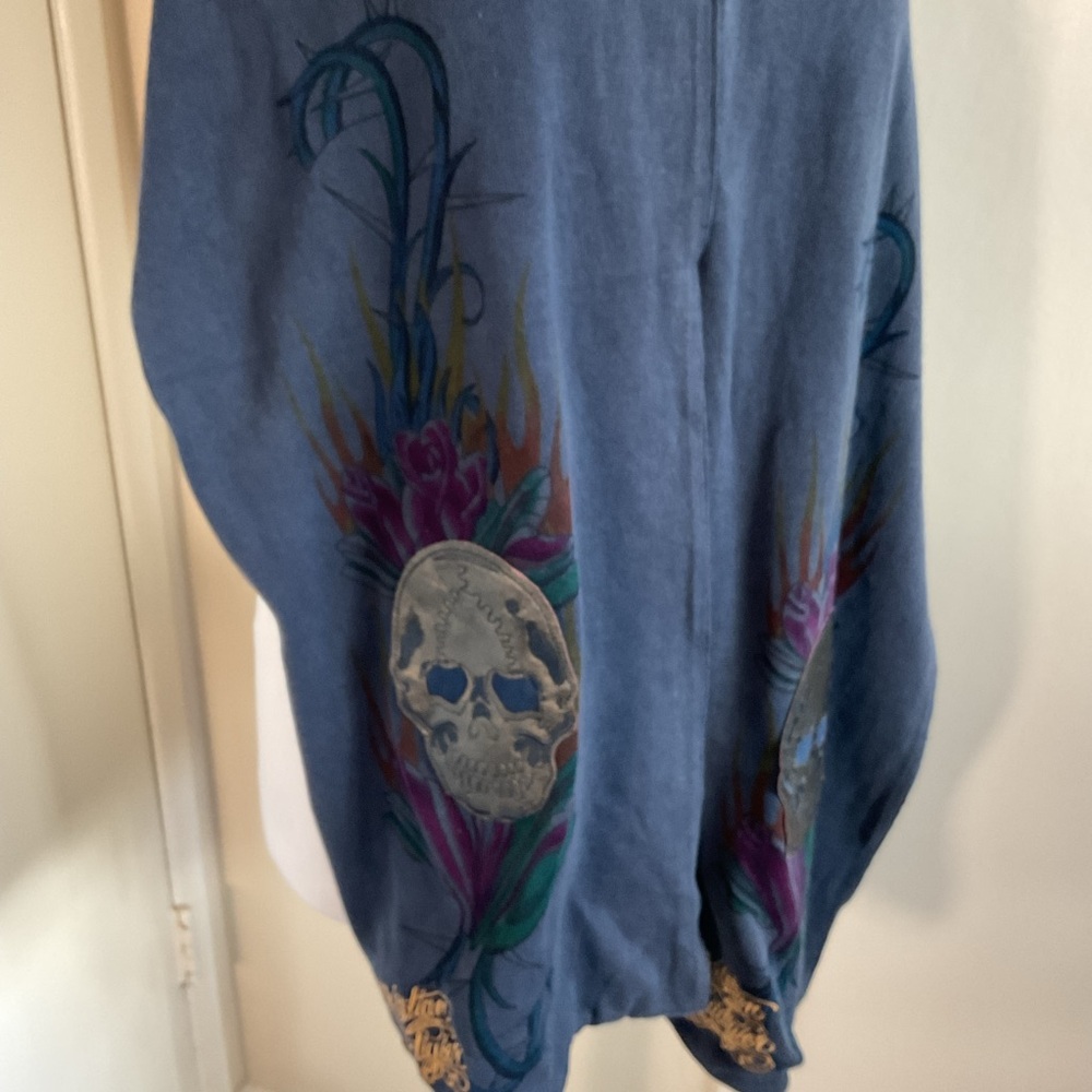 Christian Audigier Ed Hardy Navy Blue Skull Floral Embroidered Cotton Wrap - Picture 2 of 9